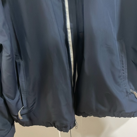 Gap Outwear Rain Jacket - Picture 5 of 8